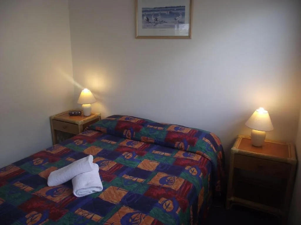 Lägenhetshotell River Sands Apartments Maroochydore